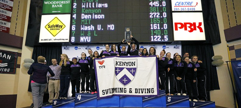 women's swimming team